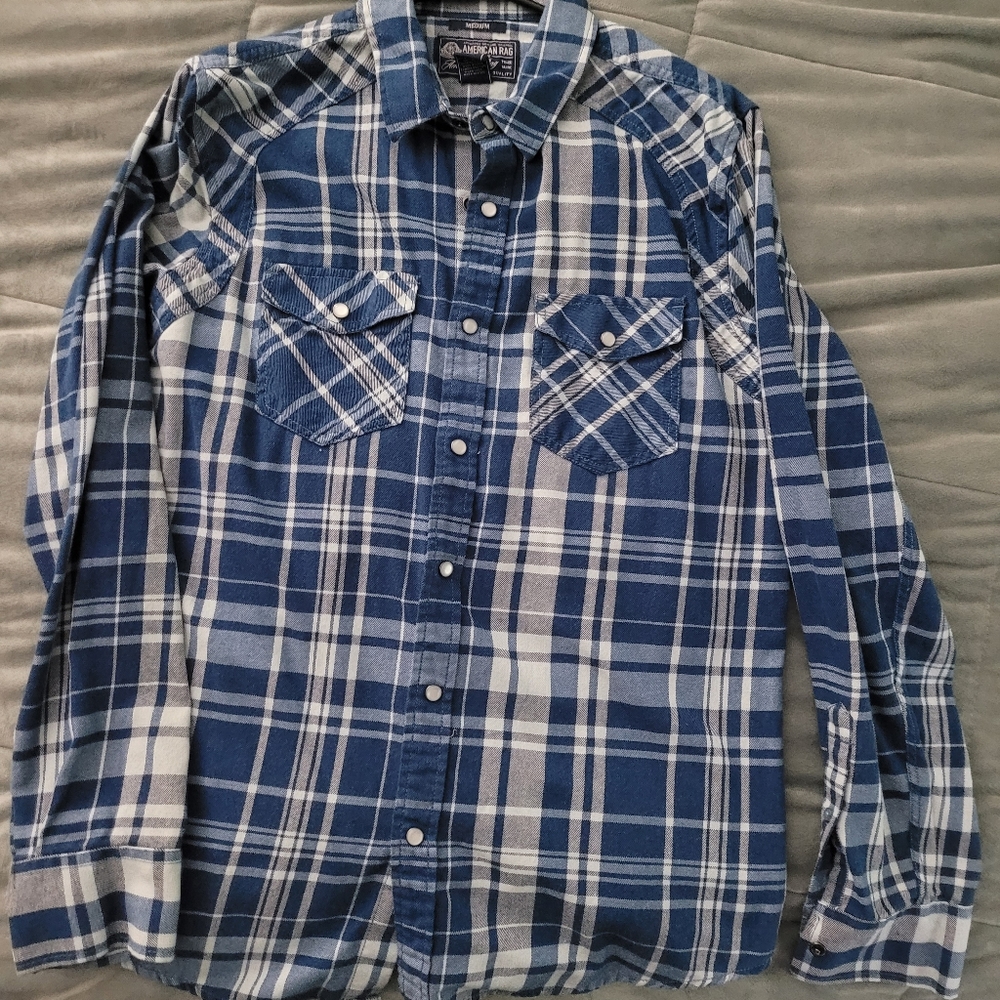 Mens American Rag snap-down long sleeve shirt